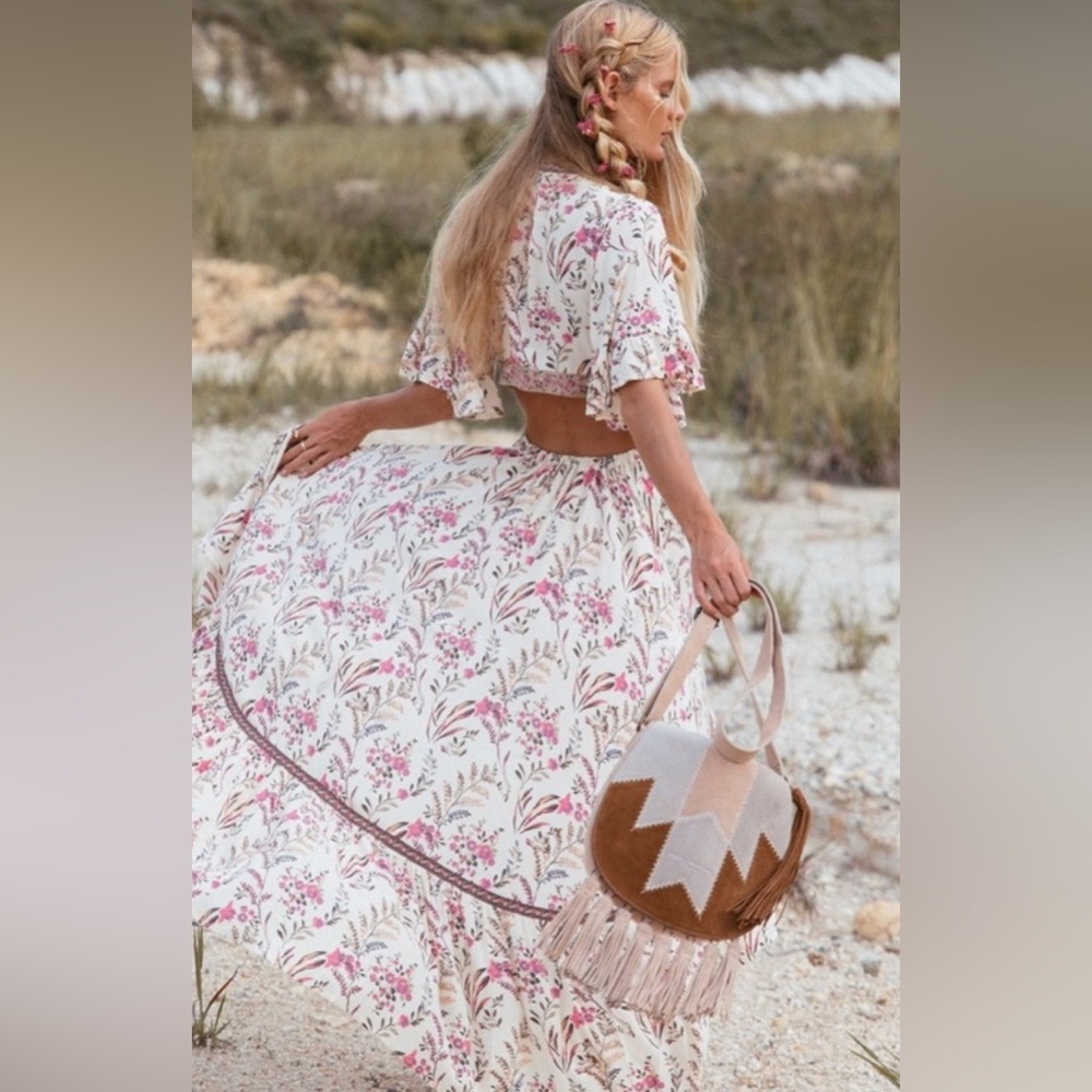 Spell & The Gypsy Collective Zephyr Patchwork Saddle Bag. - Picture 4 of 16